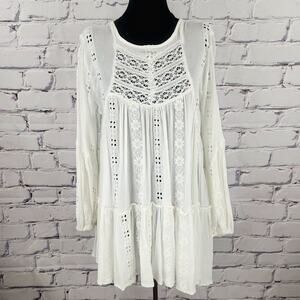 Free People Dress 100% Cotton Lace Kiss Kiss  Eyelet Cutout Back Ivory Boho mini